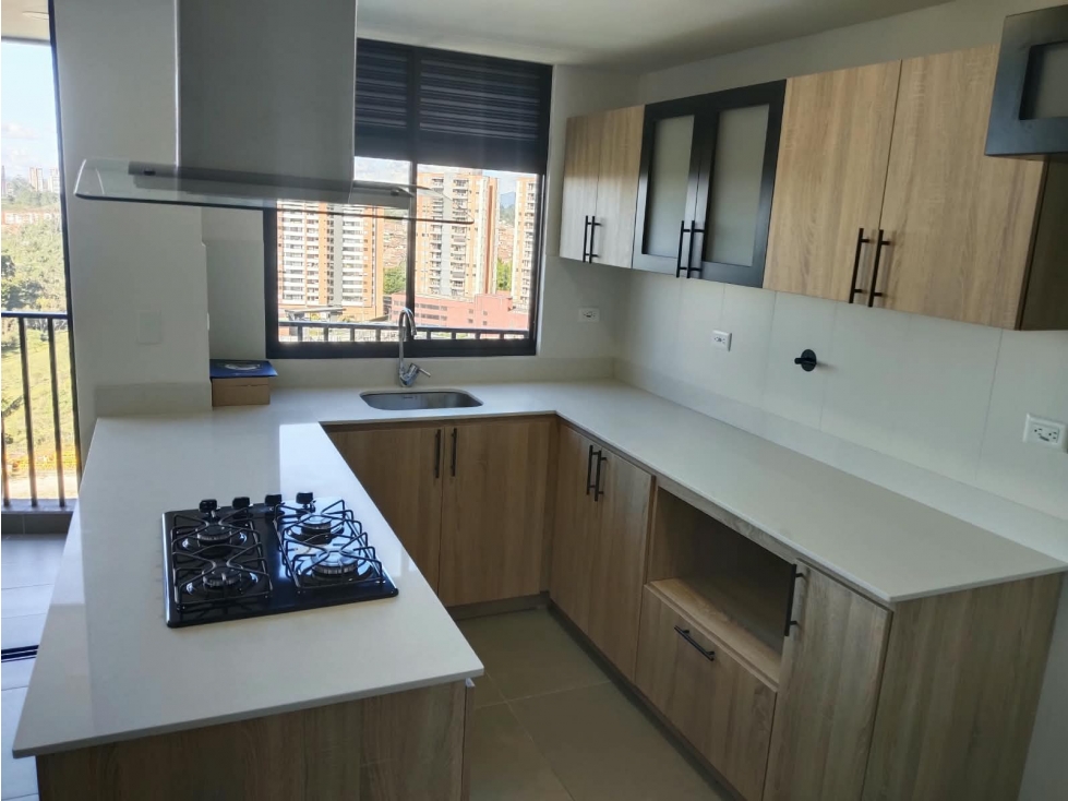 Apartamento en Arriendo Unidad Medieval, San Antonio de Pereira — foto 3