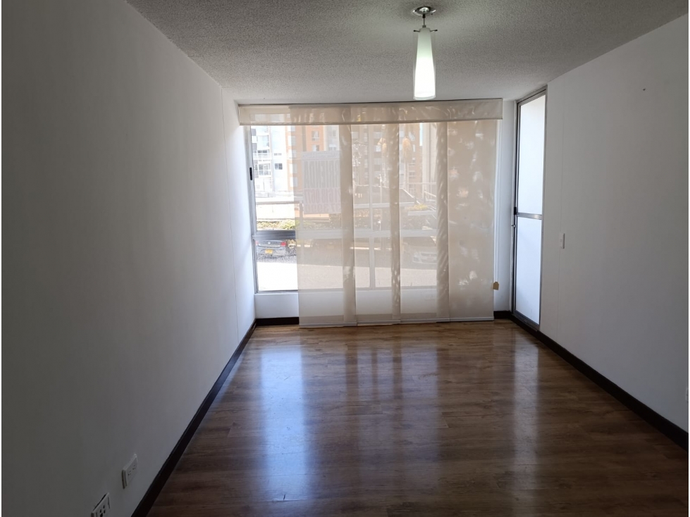 Apartamento en Arriendo Torres del Campo, Sector Los Colegios — foto 4