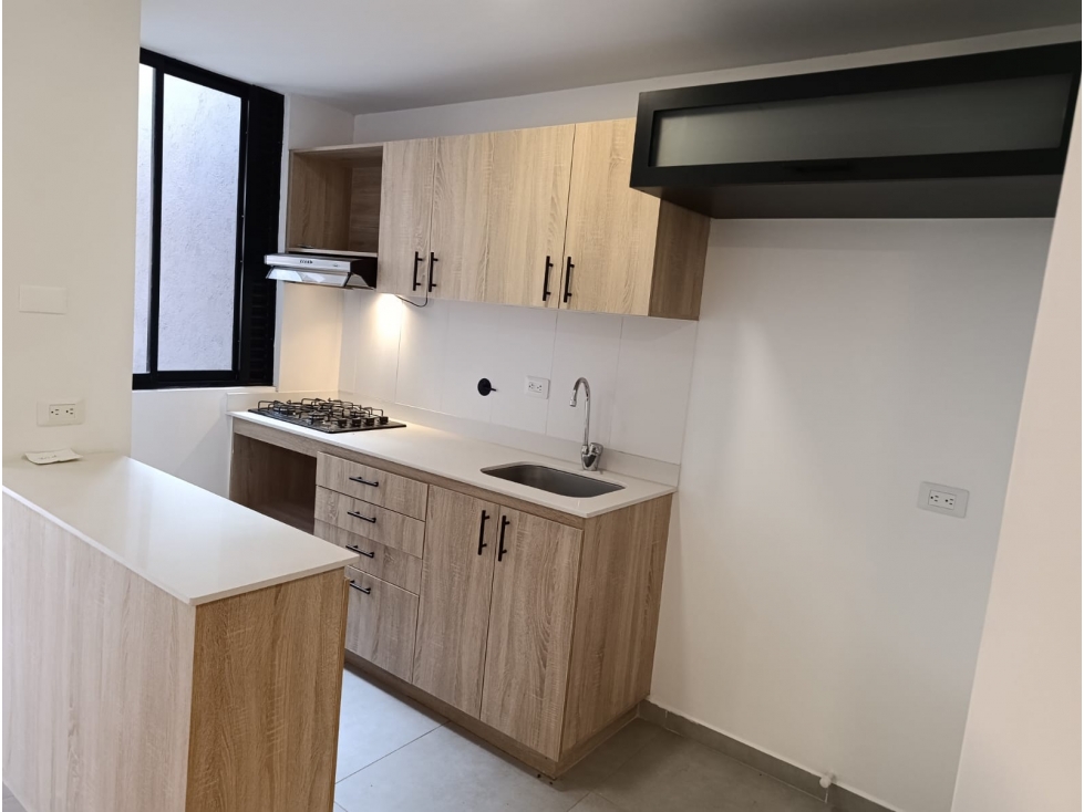 Apartamento en arriendo en San Antonio de Pereira Unidad Medieval — foto 3