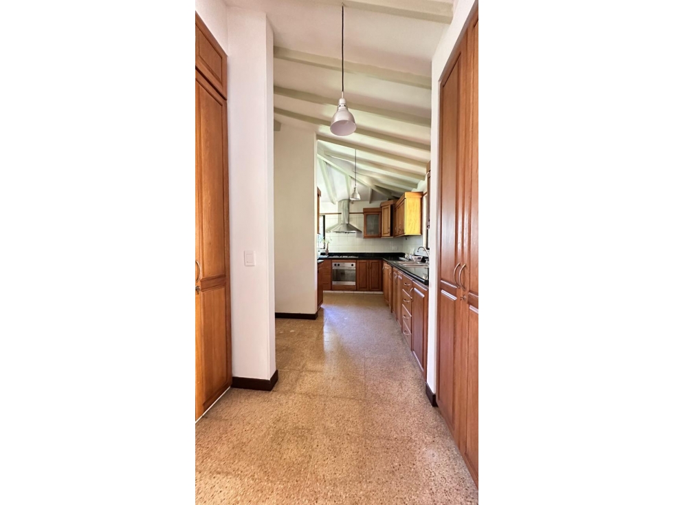 Casa campestre en arriendo en La Ceja Parcelación El Tambo — foto 4