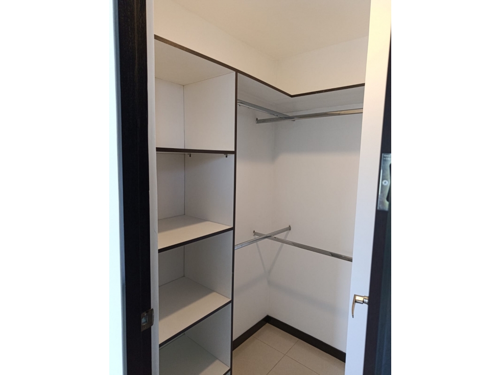 Apartamento en Arriendo Makalu, Sector Los Colegios, Rionegro — foto 5