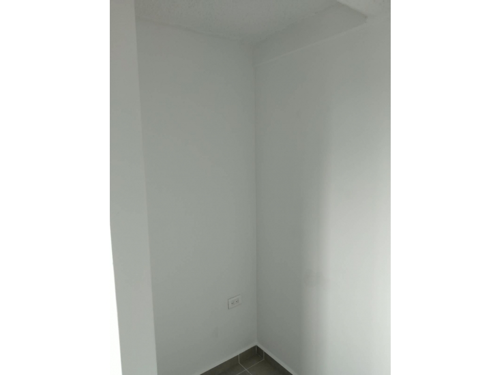 Apartamento en Arriendo Unidad Riovivo, Fontibón, Rionegro - 4