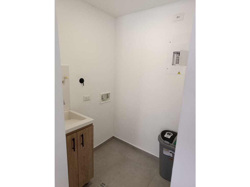 Apartamento en arriendo en San Antonio de Pereira Unidad Medieval — foto 6