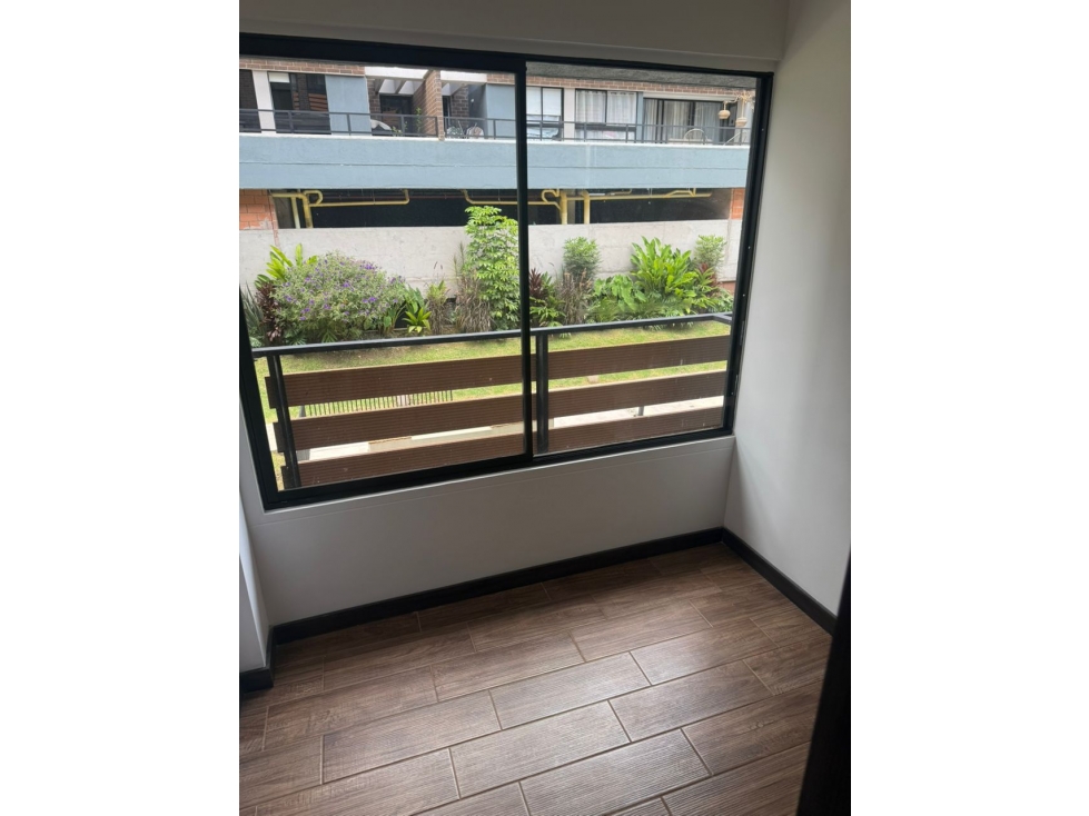 Apartamento en Arriendo Unidad Retiro Club, Retiro