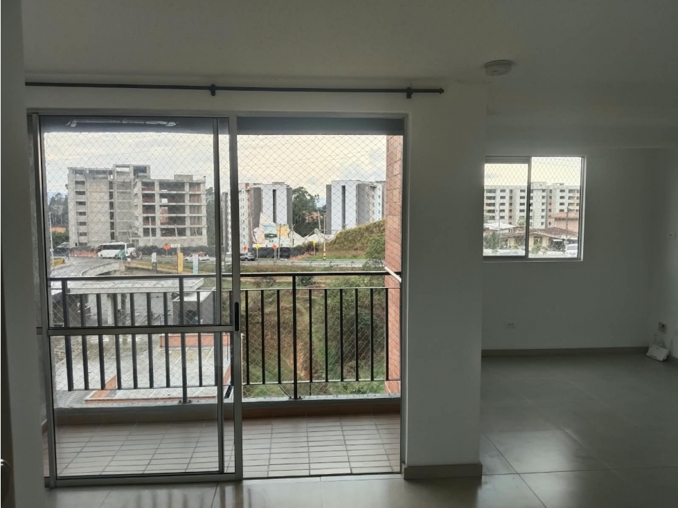 Apartamento en Arriendo Unidad Riovivo, Fontibón, Rionegro - 6