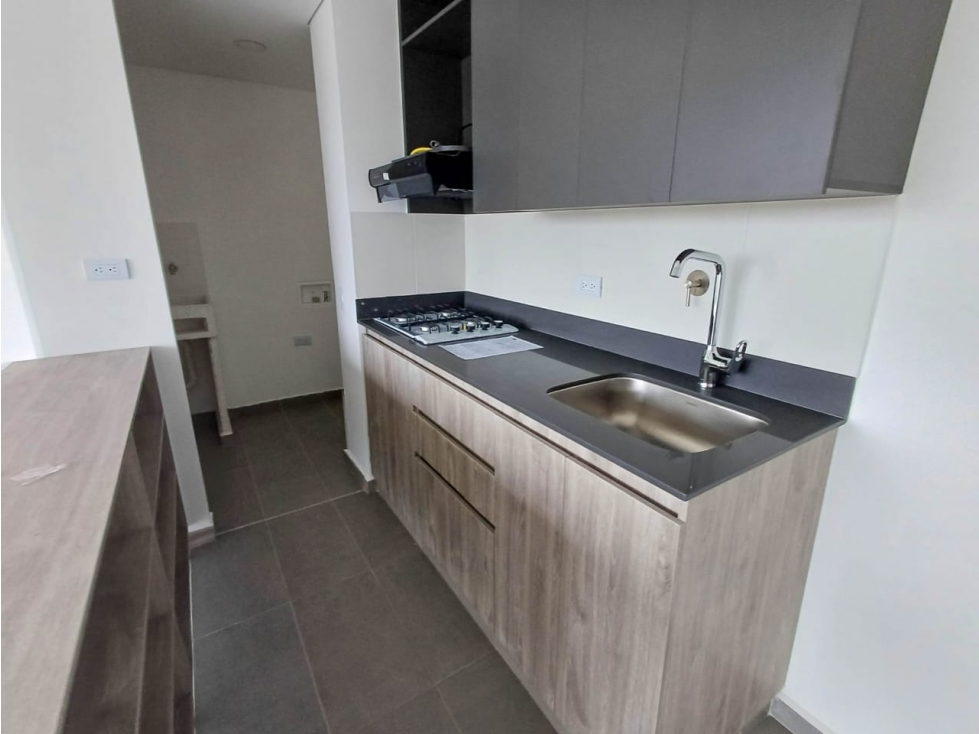 Apartamento en venta o arriendo en Rionegro, Antioquia Torre Cámbulo — foto 2