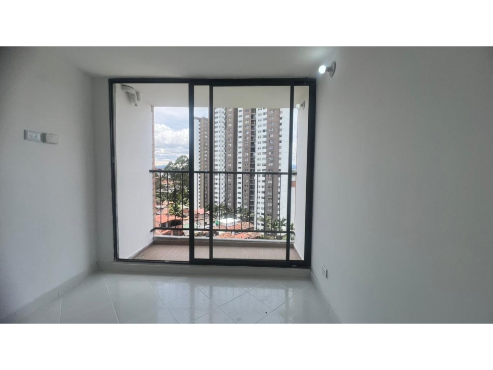 Oportunidad Apartamento 3 Hab en Rionegro Sector Tranvía 310826-04 — foto 3