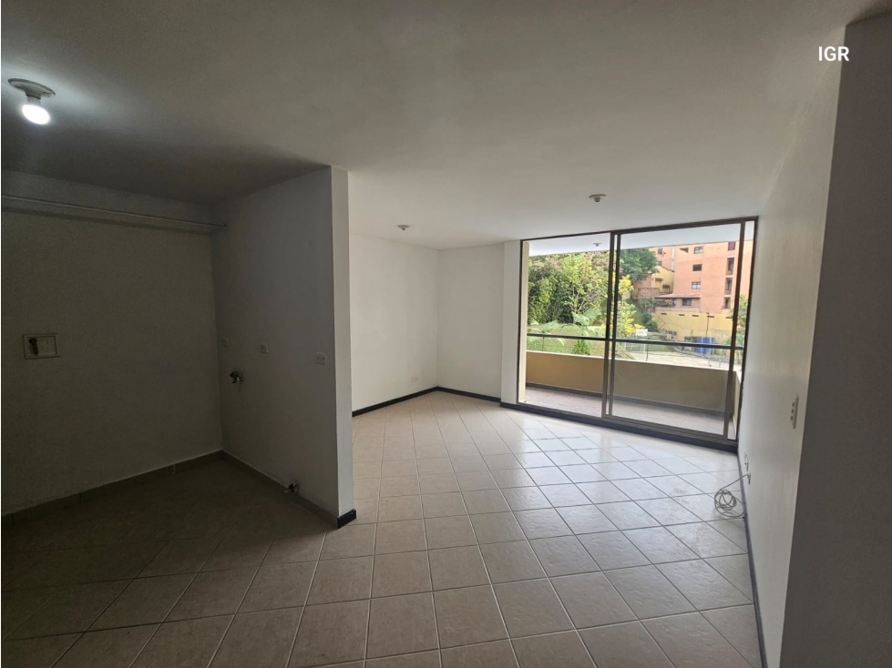Venta Apartamento Trianon Unidad Cerrada 65m2 3Hab mas Parq 251026-01