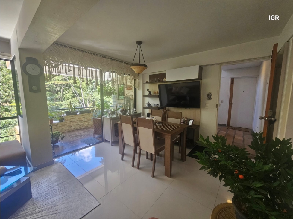 Vendo Lindo Apartamento en la Loma del Escobero 180826-01 — foto 2