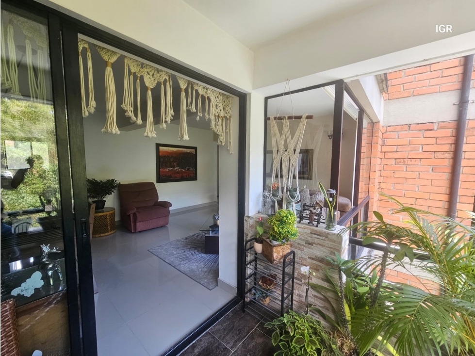 Vendo Lindo Apartamento en la Loma del Escobero 180826-01 — foto 4