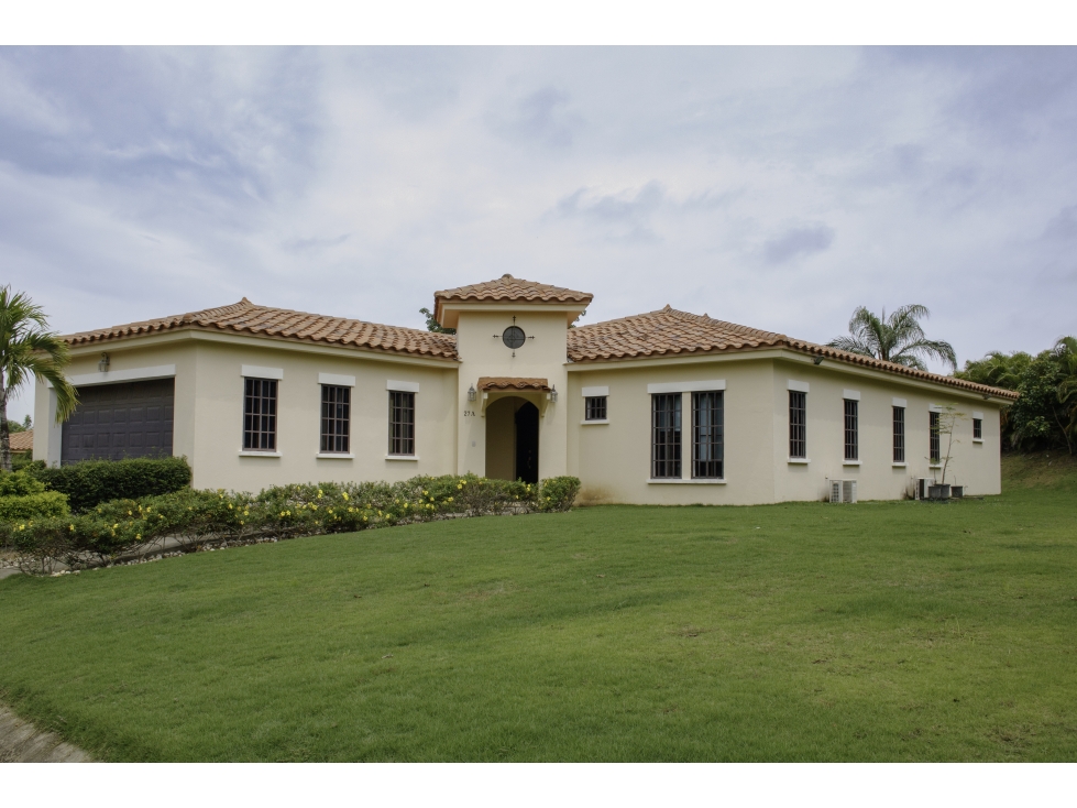 Spacious 3-Bedroom Home for Sale in Hacienda Pacifica, San Carlos