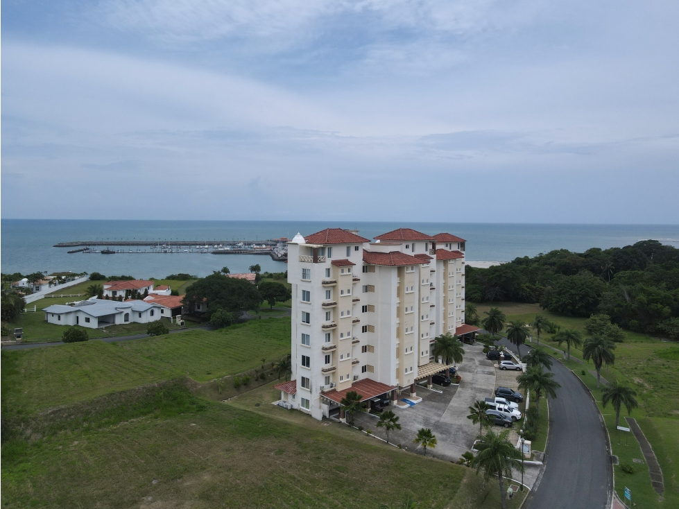 3-Bedroom Condo for Sale in Vista Mar Golf Community