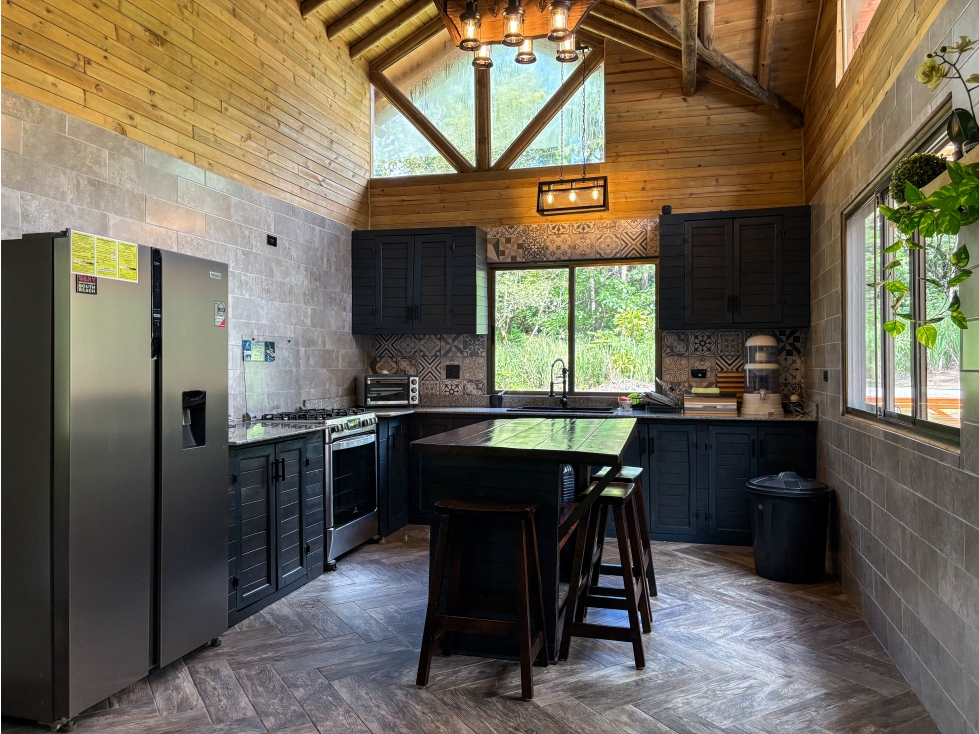 Retiro de Montaña de Madera en Venta en Altos del María — foto 5