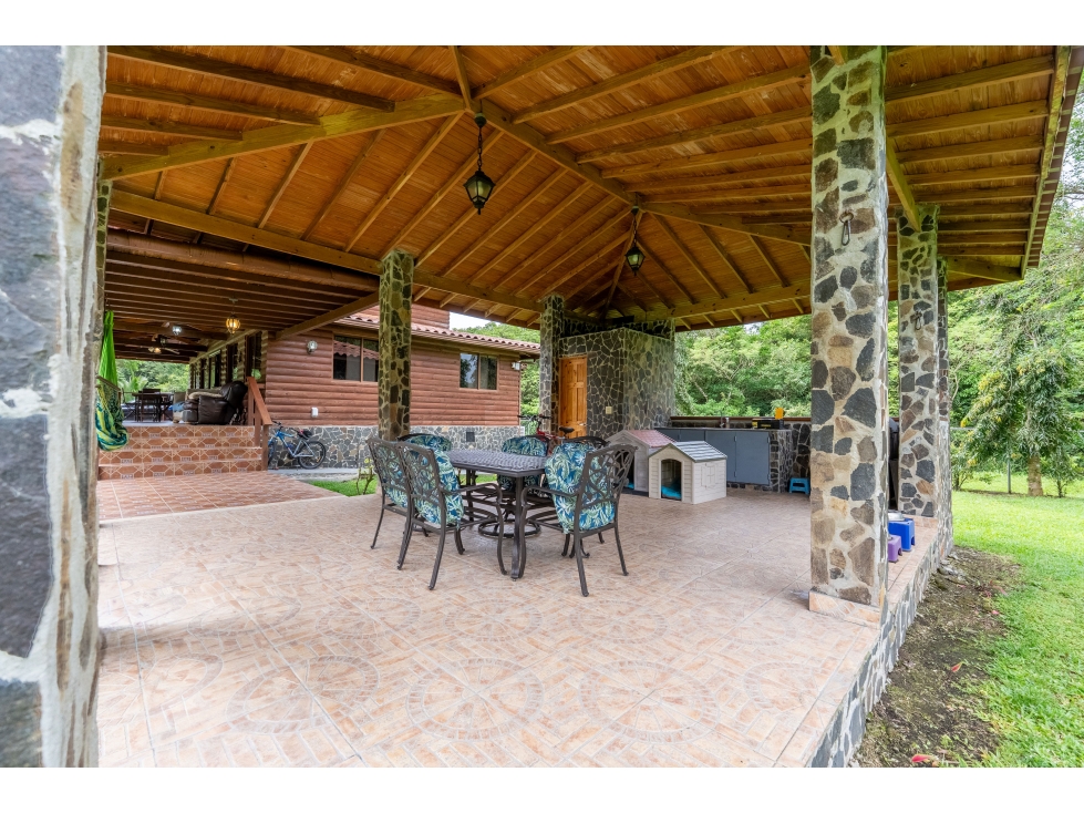 Casa de Campo Privada con Balcón y Vistas en El Valle - 2
