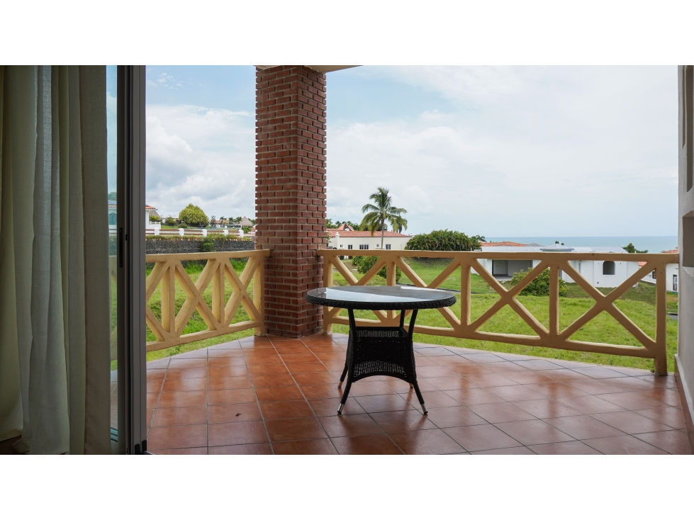 3-Bedroom Condo for Sale in Vista Mar Golf Community — foto 2