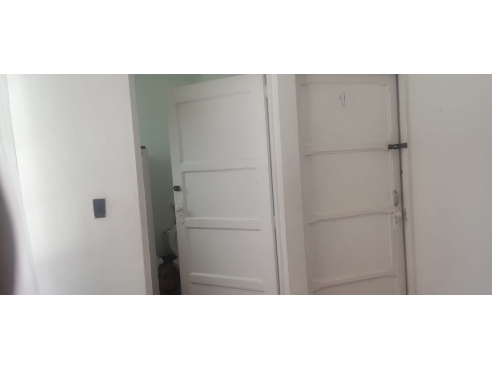 CASA LOTE EN VENTA LAURELES — foto 3