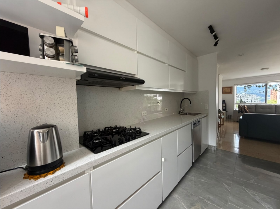 EXCLUSIVO APARTAMENTO EN EL CAMPESTRE - SAN CIPRIANO — foto 2
