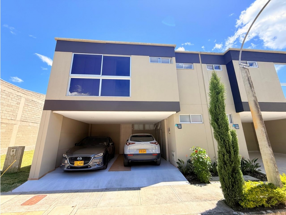 Casa en venta sector Gualanday Rionegro