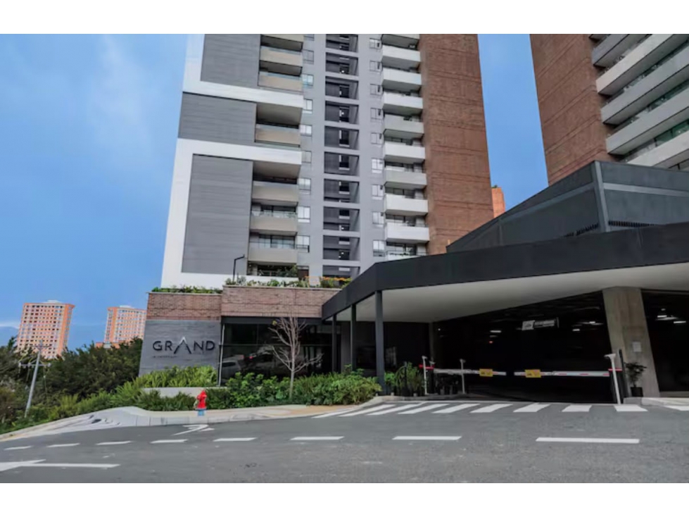 APARTAMENTO EN EL POBLADO GRAND BY LINARES — foto 4