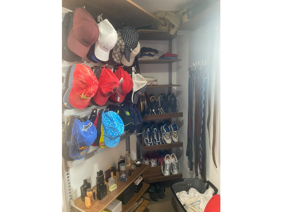 APARTAESTUDIO EN VENTA EN EL CORAZON DE LAURELES — foto 5