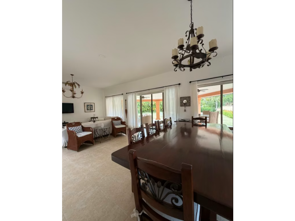 CASA EN VENTA EN BUENAVENTURA - 1