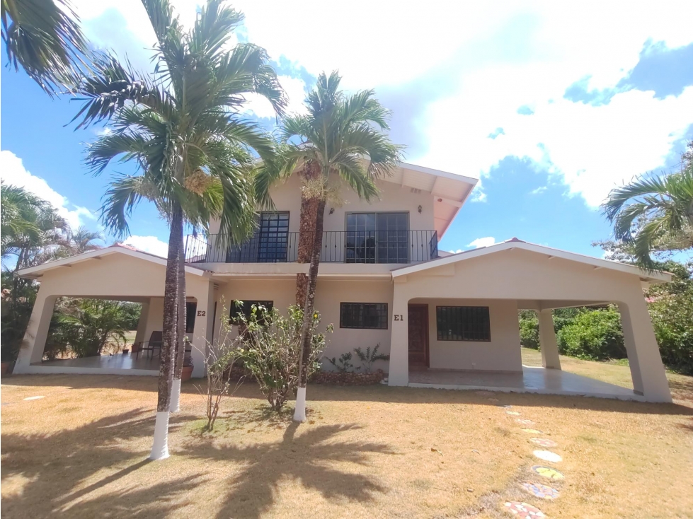 Venta de Casa en la Vía a Punta Chame. A 1.8km de la interamericana