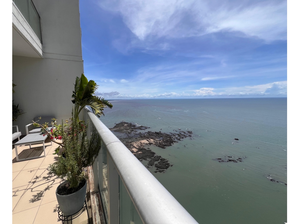 Alquiler de Apartamento vista al mar Punta Pacífica