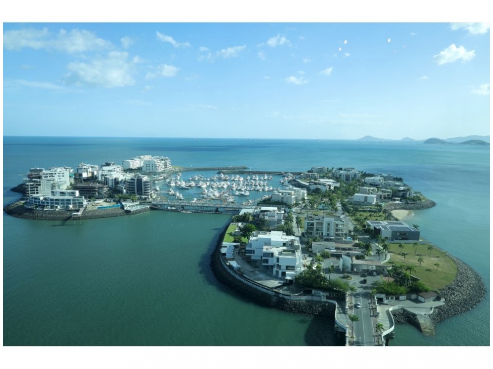 VENTA DE APARTAMENTO DE LUJO FRENTE AL MAR EN PH VENETIAN TOWER