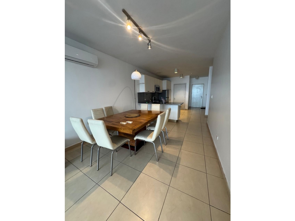 Alquiler de Apartamento amoblado en avenida Balboa — foto 2