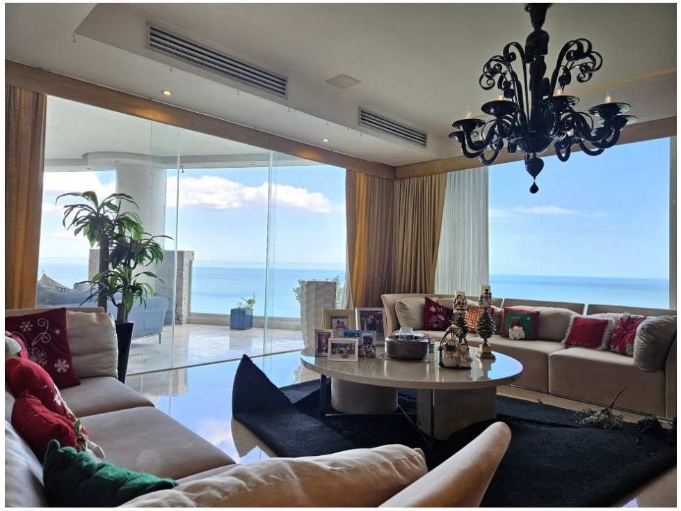 VENTA DE APARTAMENTO DE LUJO FRENTE AL MAR EN PH VENETIAN TOWER — foto 2