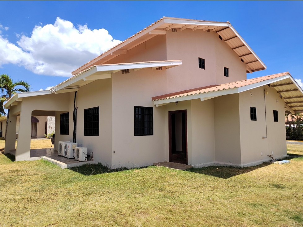 Venta de Casa en la Vía a Punta Chame. A 1.8km de la interamericana — foto 2