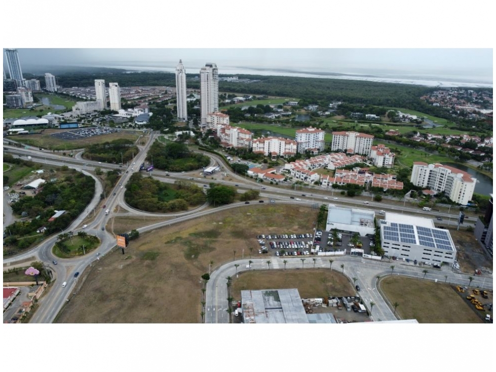SE VENDE TERRENO EN SANTA MARIA BUSINESS DISTRICT — foto 5