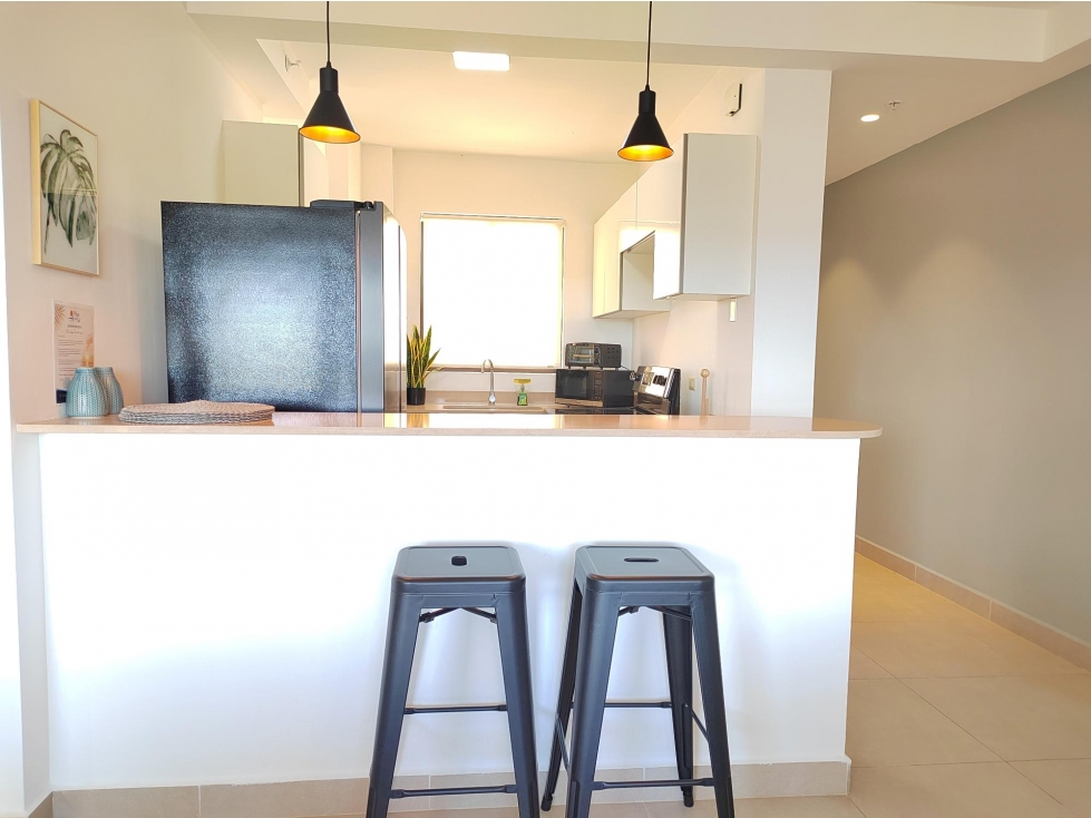 Venta de apartamento amoblado con vista al mar y club — foto 5