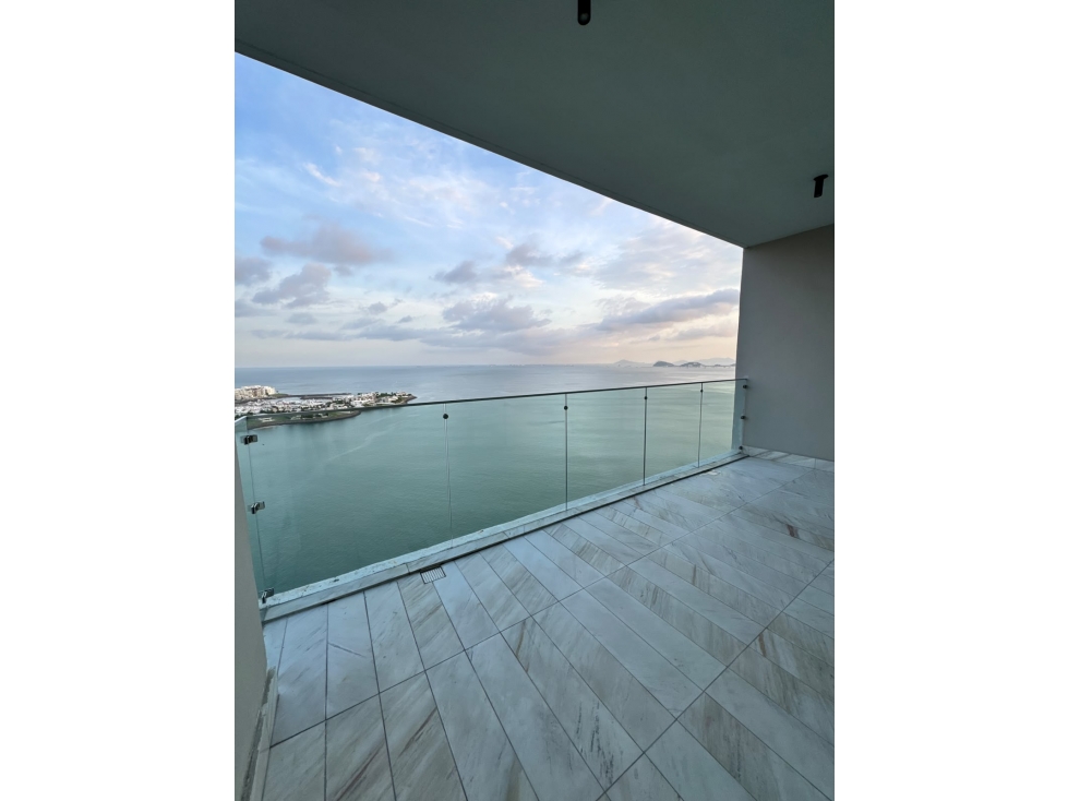 ALQUILER DE APARTAMENTO FRENTE AL MAR