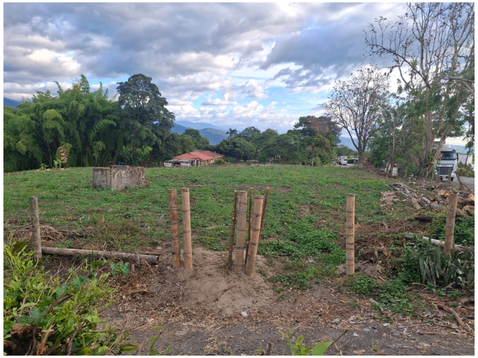 LOTE EN ARRIENDO 6.400 M² - 1