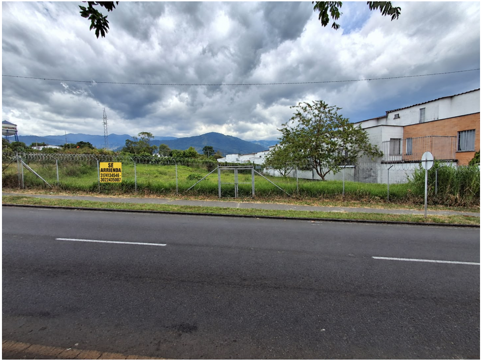 LOTE EN ARRIENDO EXCELENTE UBICACIÓN - 1