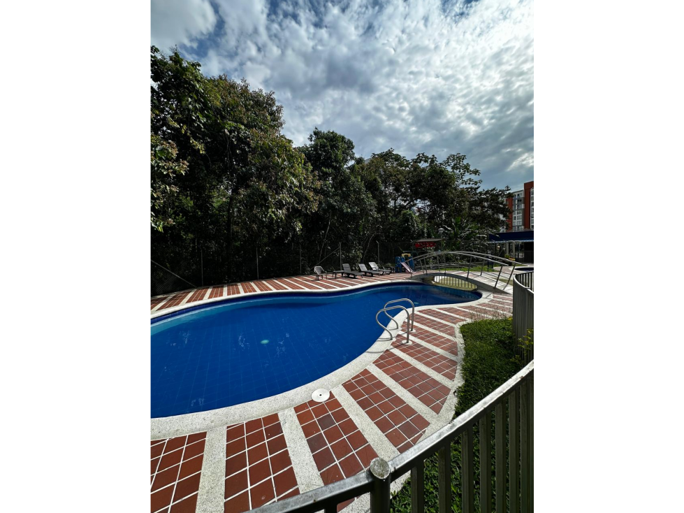 APARTAMENTO EN ARRIENDO RAMBLAS