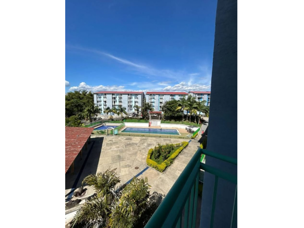 ARRIENDA APARTAMENTO CONJUNTO ALTOS DE AGUA BONITA — foto 2