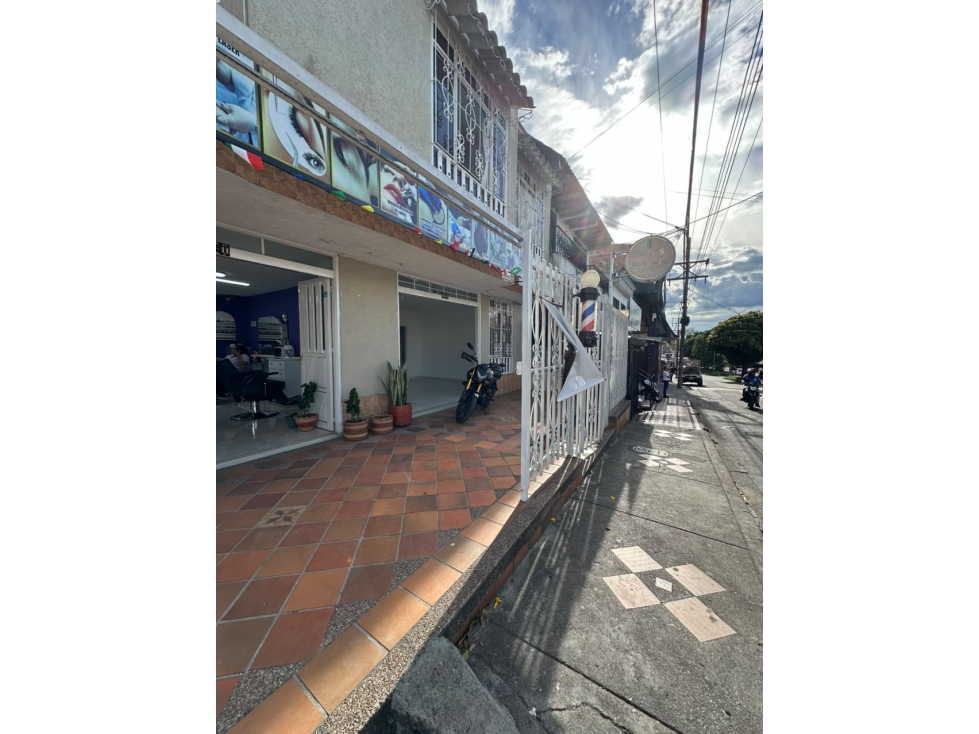 SE ARRIENDA LOCAL AV LAS AMERICAS ARMENIA