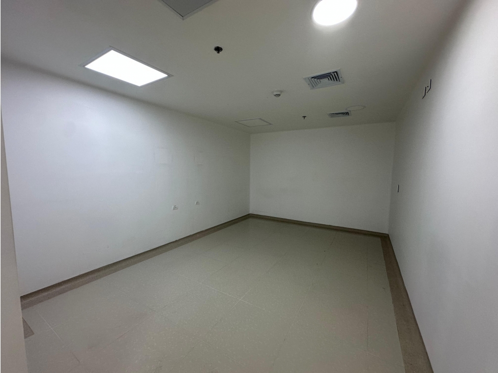 Consultorios y Oficina en Arriendo y Venta Clínica Café — foto 4