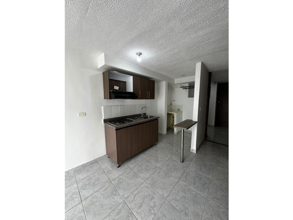 ARRIENDA APARTAMENTO CONJUNTO ALTOS DE AGUA BONITA — foto 4
