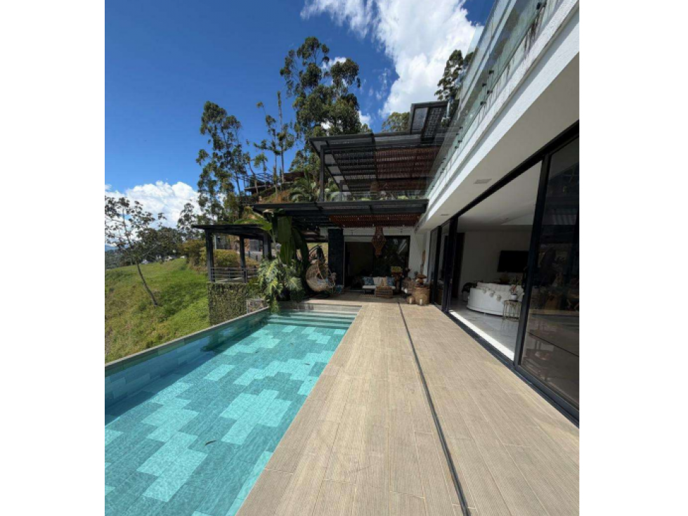 Casa Campestre de lujo vista panorámica, piscina infinita La Calera