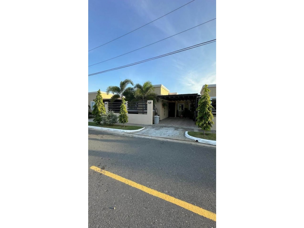 Casa con piscina privada en venta Área de Coronado