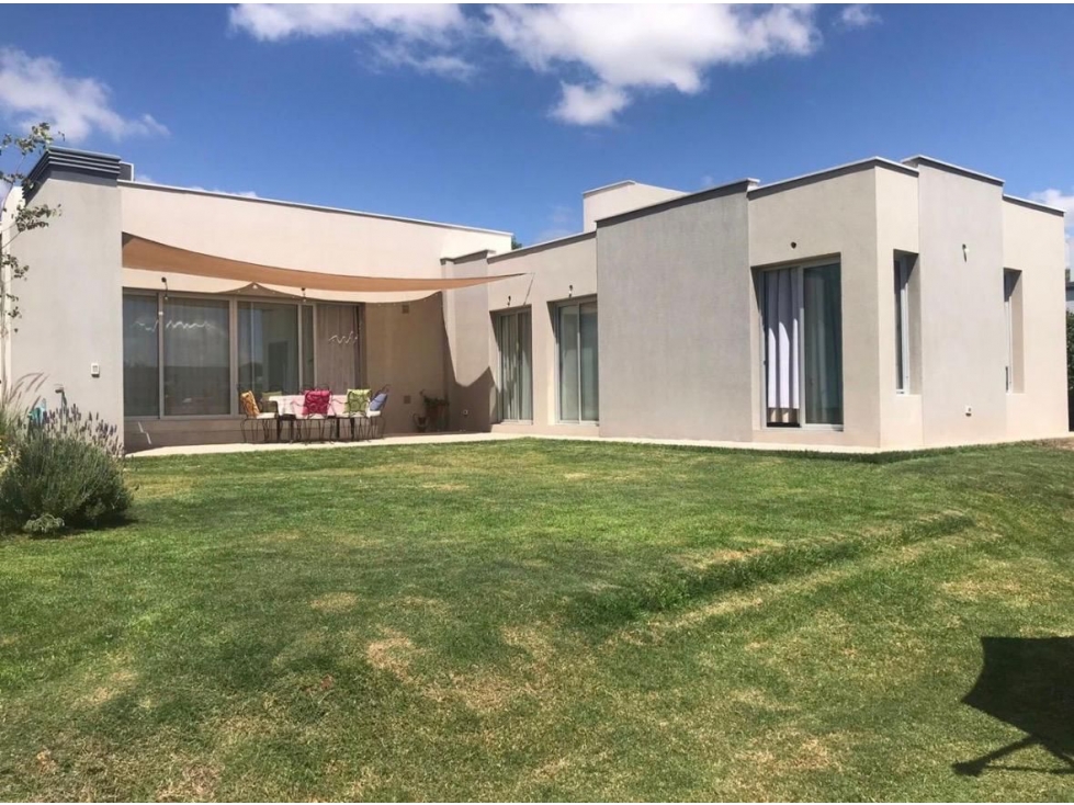 CASA EN VENTA TERRUÑOS DE ARAOS II
