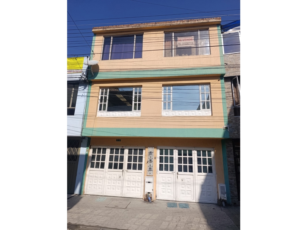 SE VENDE CASA DE 252.6 M2 (6 * 20) EN ALAMOS NORTE - ENGATIVA - BOGOTA