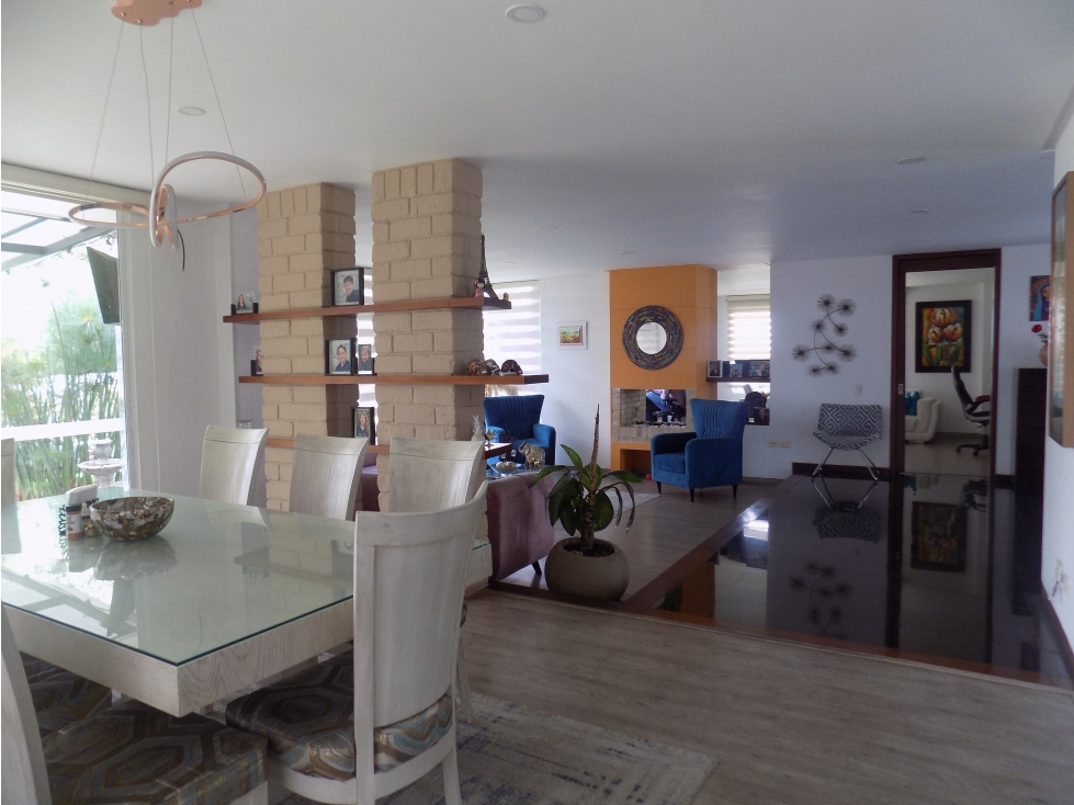 SE VENDE CASA 414 M2 EN QUINTAS DE GUYMARAL II - CHIA - 2