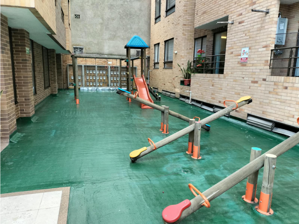 Apartamento en venta Colinas de Santa Inés - Usaquén, 2 hab. — foto 3