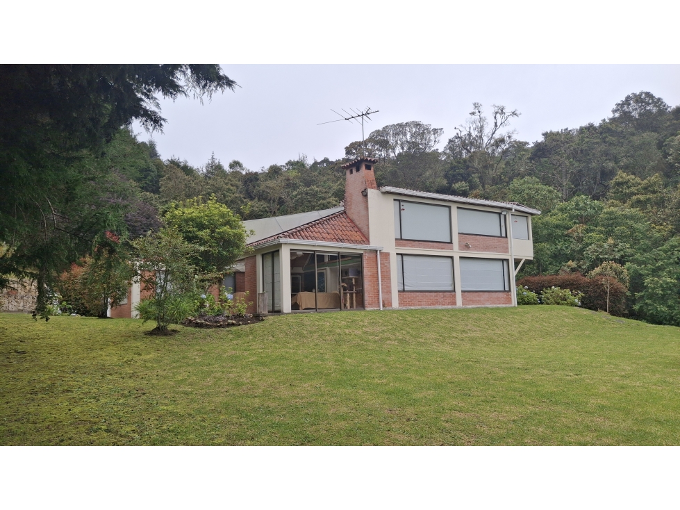 SE VENDE CASA 500 M2 (LOTE 3.500 M2) FLORESTA DE LA SABANA -BOGOTA