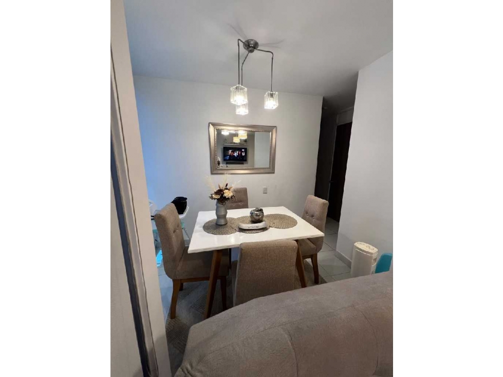 Apartamento en venta en Caracolí, Parque Heredia — foto 2