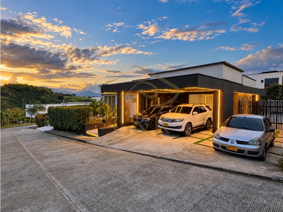 Casa Campestre En Venta / Via Armenia al Caimo /320 metros construidos — foto 2